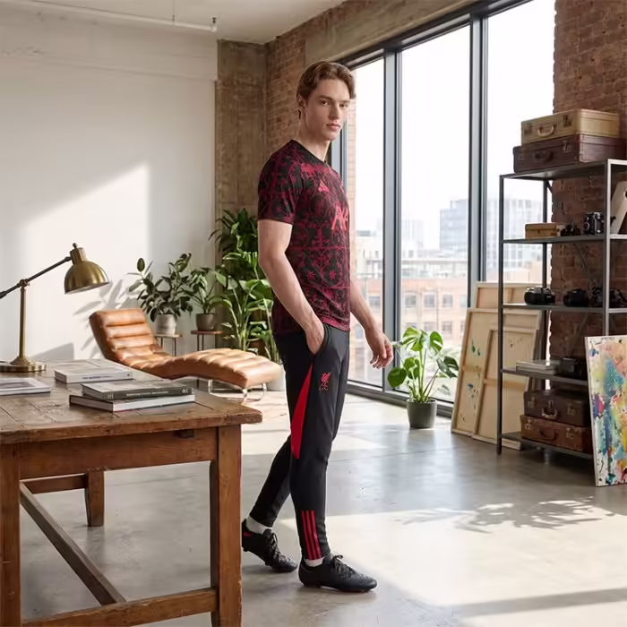 Tricou Adidas Liverpool FC 25/26 - 8