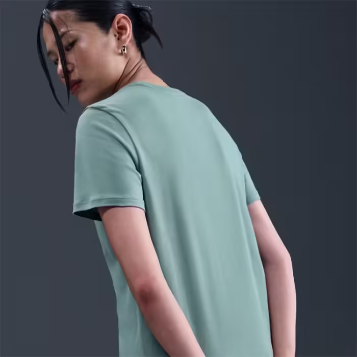 Футболка Nike W NSW TEE ESSNTL ICN FTRA Зеленый M - 7
