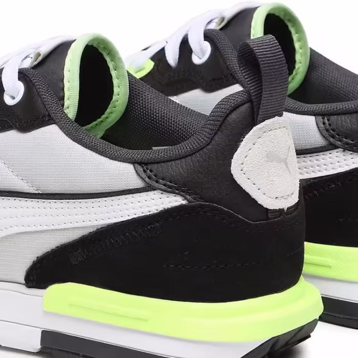 Кроссовки Puma PUMA R22 - 3