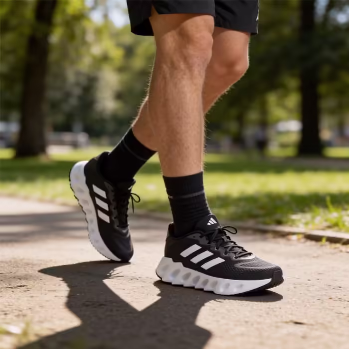 Incaltaminte Sport Adidas SWITCH RUN M - 9