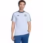 Albastru