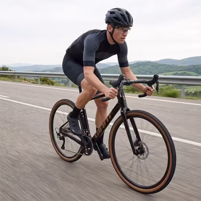 Bicicleta de pietris GIANT Revolt Advanced 2 Negru - 7