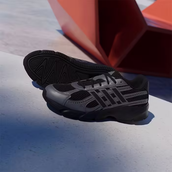 Incaltaminte Sport Adidas TECHNOCHAOS 2000 - 10