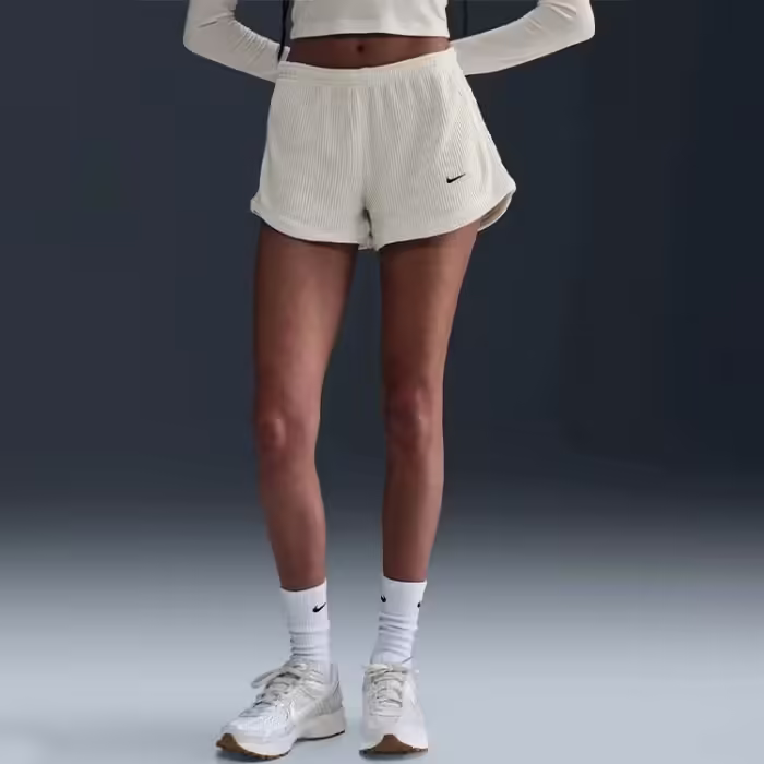 Sorti Nike W NSW NK CHLL WFL MR 3 SHORT - 6