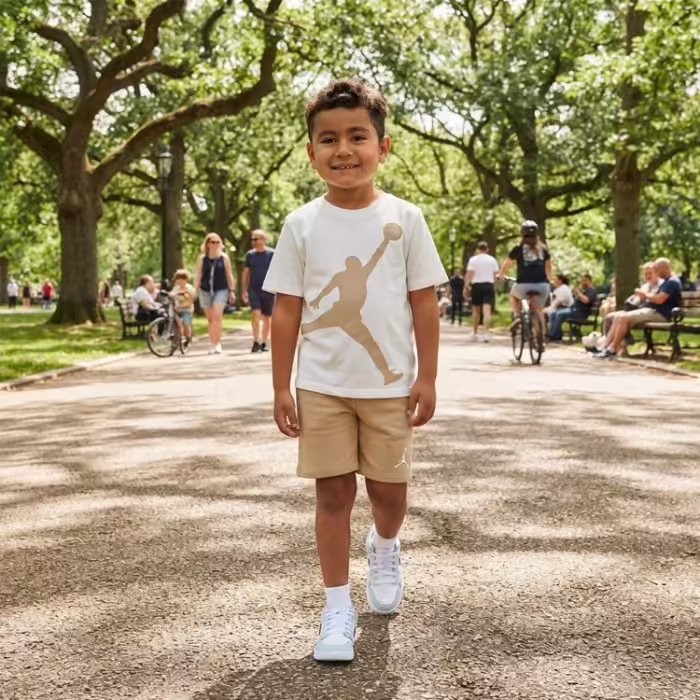 Set tricou + sorti Nike JUMPMAN SET Alb 3-4YR - 7