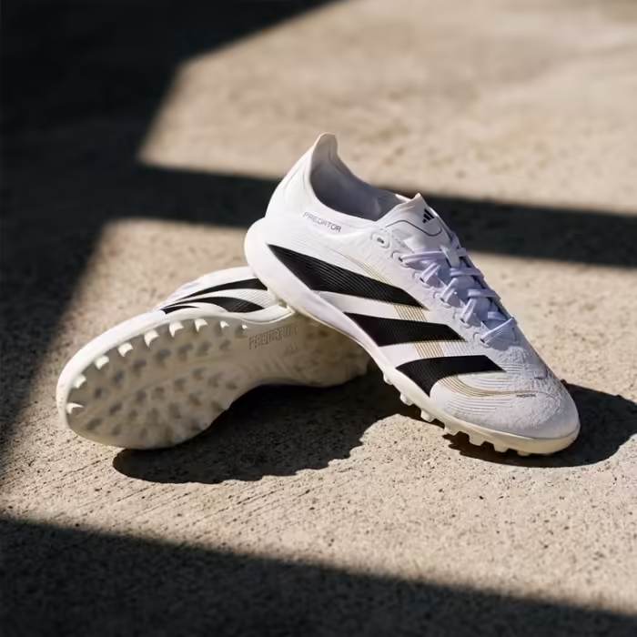Ghete pentu fotbal Adidas PREDATOR LEAGUE TF - 10