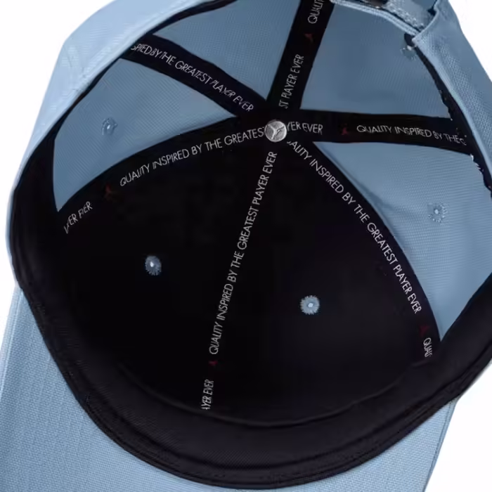 Chipiu Nike J RISE CAP S CB MTL JM - 4