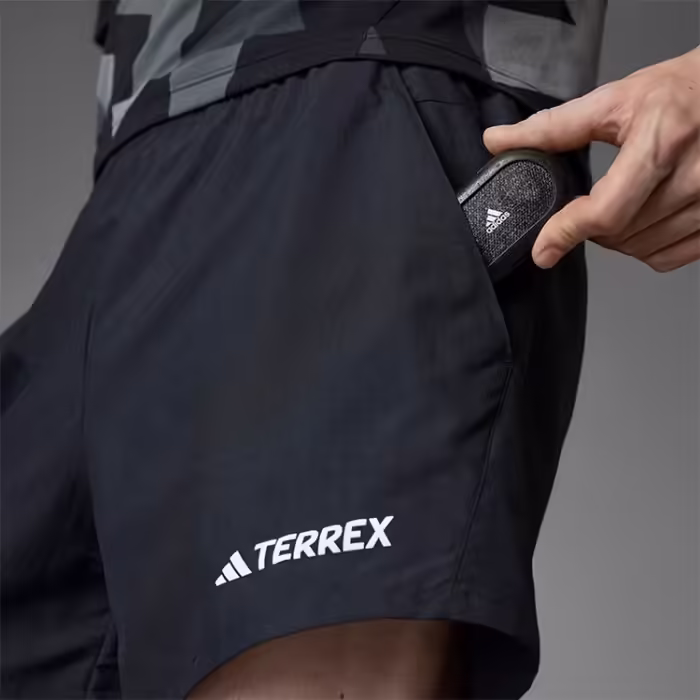 Sorti Adidas TERREX Multi - 4