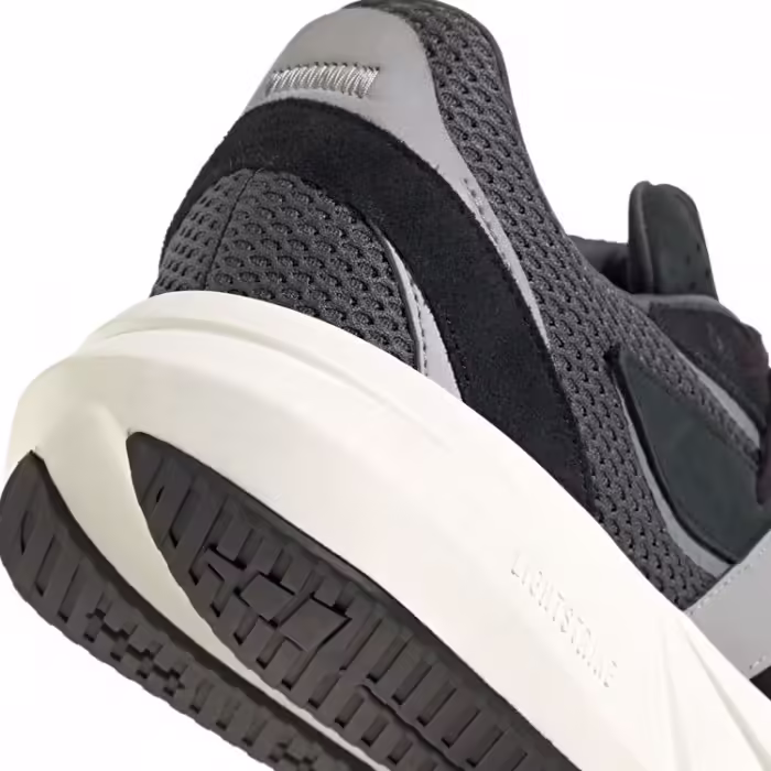 Incaltaminte Sport Adidas LIGHTBLAZE - 2