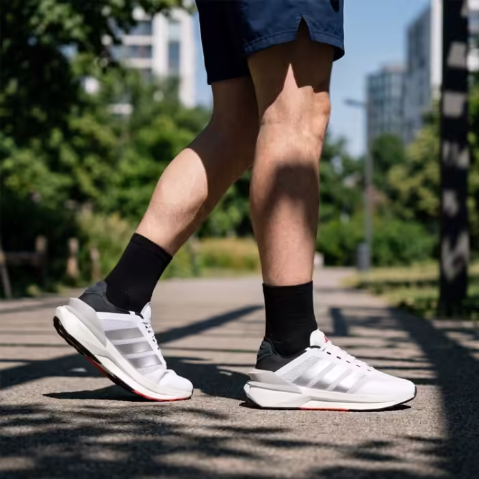 Кроссовки Adidas AVRYN - 2