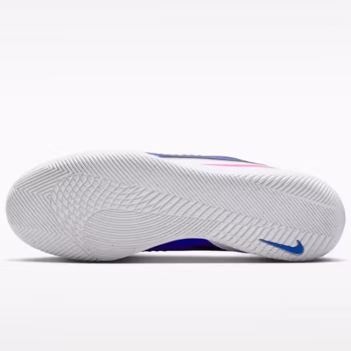 Бутсы Nike PHANTOM 6 LOW CLUB IC - 4