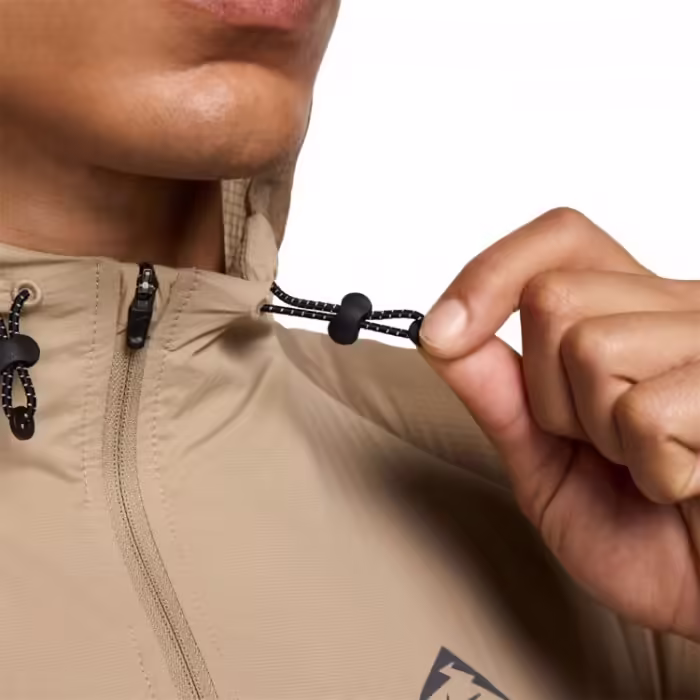 Ветровка Nike M NK TRAIL AIREEZ JKT - 2