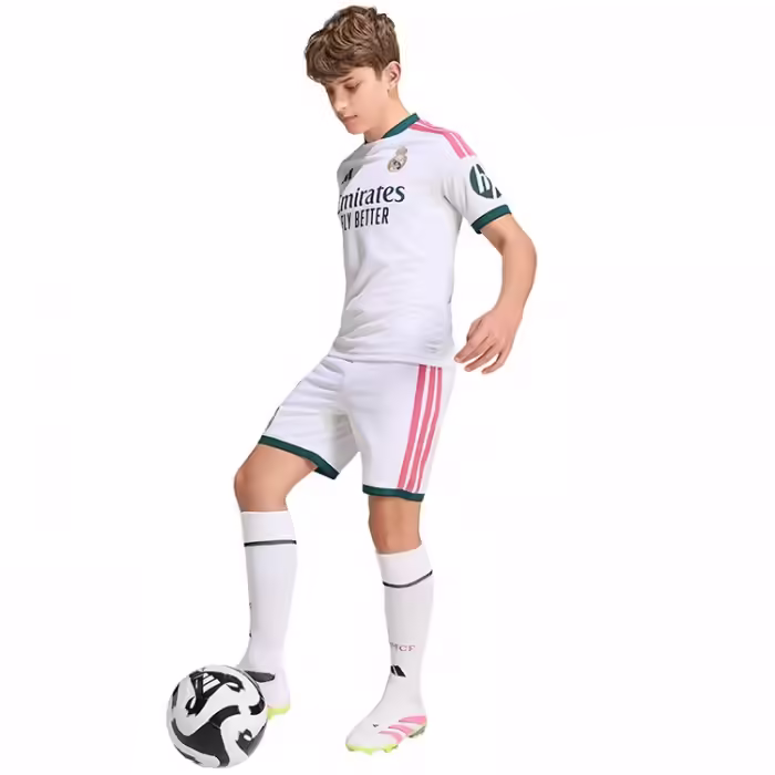 Set tricou + sorti Adidas REAL MADRID 26/27 HOME Alb-rosu 128