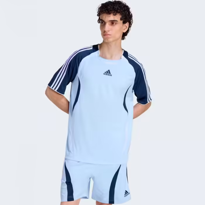 Футболка Adidas TEAMGEIST ADICOLOR