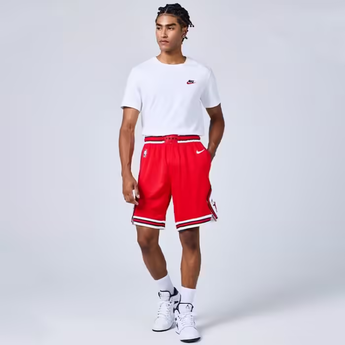 Sorti Nike CHI M NK SWGMN SHORT ROAD 18 - 6