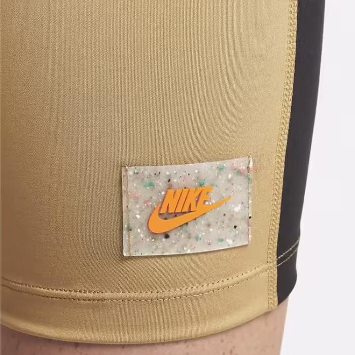 Sorti Nike W NSW SHORT TIGHT SU Maro S - 7