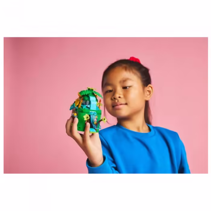 Constructor Lego 43260 - 2