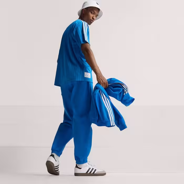 Футболка Adidas Real Madrid Terrace Icons - 5