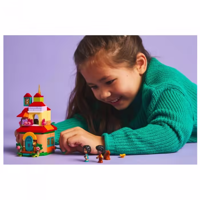 Constructor Lego 43261 - 2