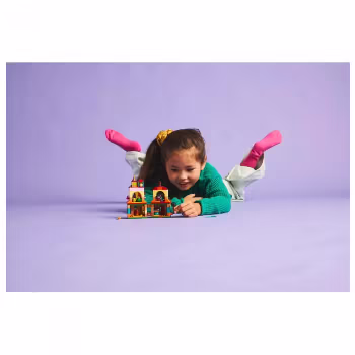 Constructor Lego 43261 - 5