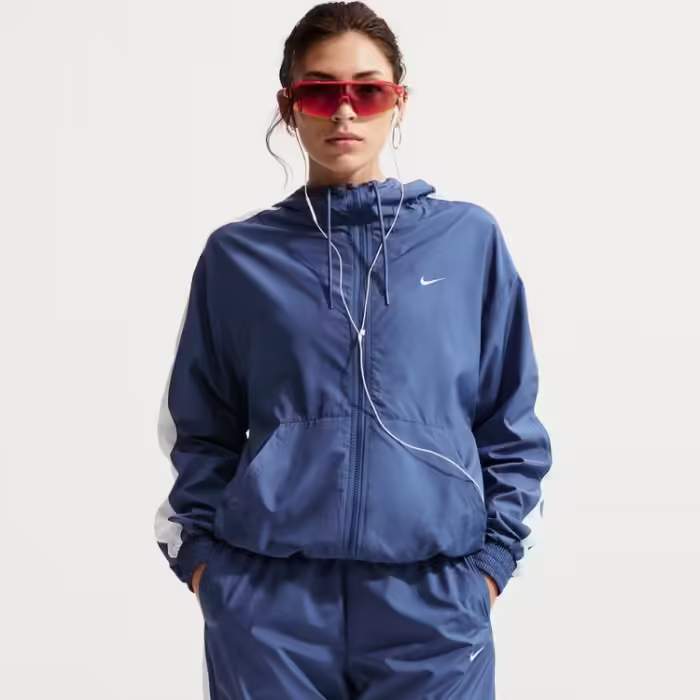 Толстовка Nike Sportswear Classic Wovens