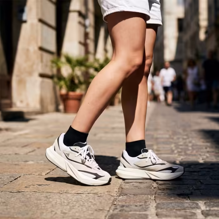 Incaltaminte Sport Adidas LIGHTBLAZE - 9