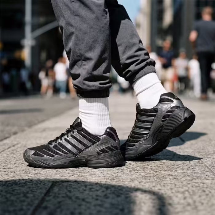 Incaltaminte Sport Adidas ADISTAR CONTROL Negru 47.5 - 2