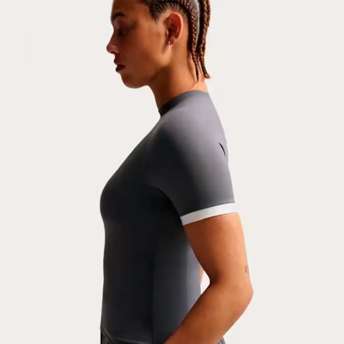 Футболка Nike Sportswear - 5