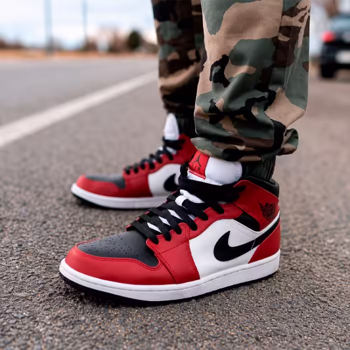 Incaltaminte Sport Nike AIR JORDAN 1 MID Rosu 41 - 8