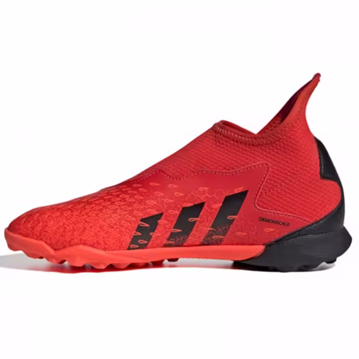 Ghete p/u fotbal Adidas PREDATOR FREAK .3 TF