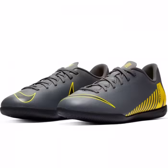 Бутсы Nike JR VAPOR 12 CLUB GS IC - 2