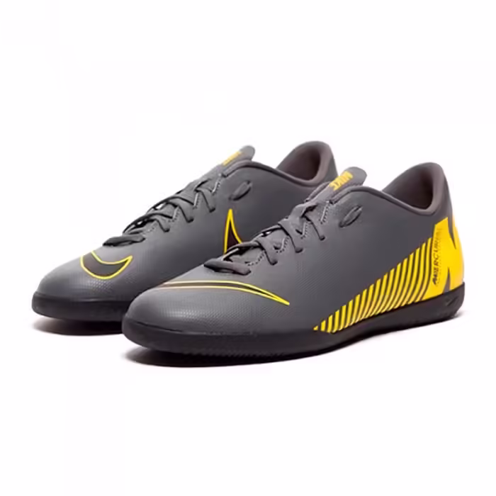 Бутсы Nike VAPOR 12 CLUB IC Черный 44.5 - 2