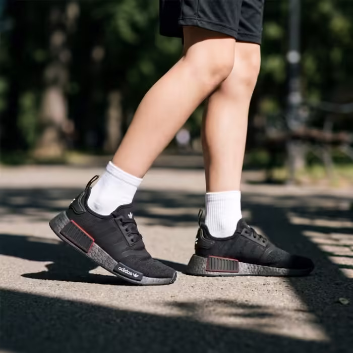 Incaltaminte Sport Adidas Originals NMD R1 J - 2