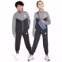 Gri