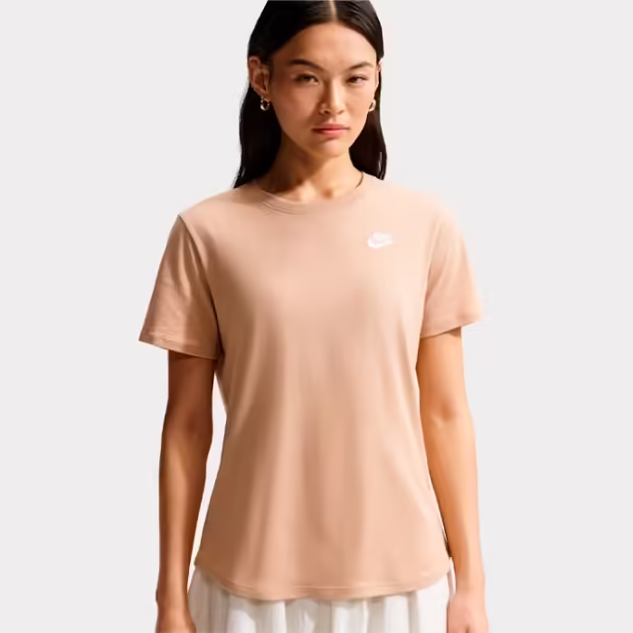 Футболка Nike Sportswear Club