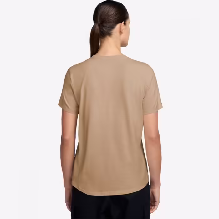 Футболка Nike Essentials - 6