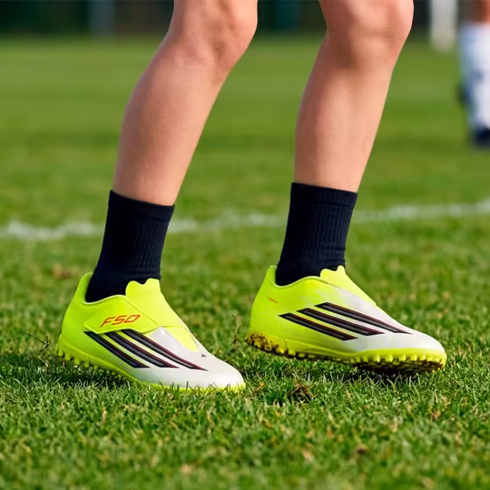 Бутсы Adidas F50 CLUB VELCRO TF Желтый 30.5 - 9