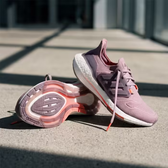 Кроссовки Adidas ULTRABOOST 22 W Сиреневый 37.5 - 10