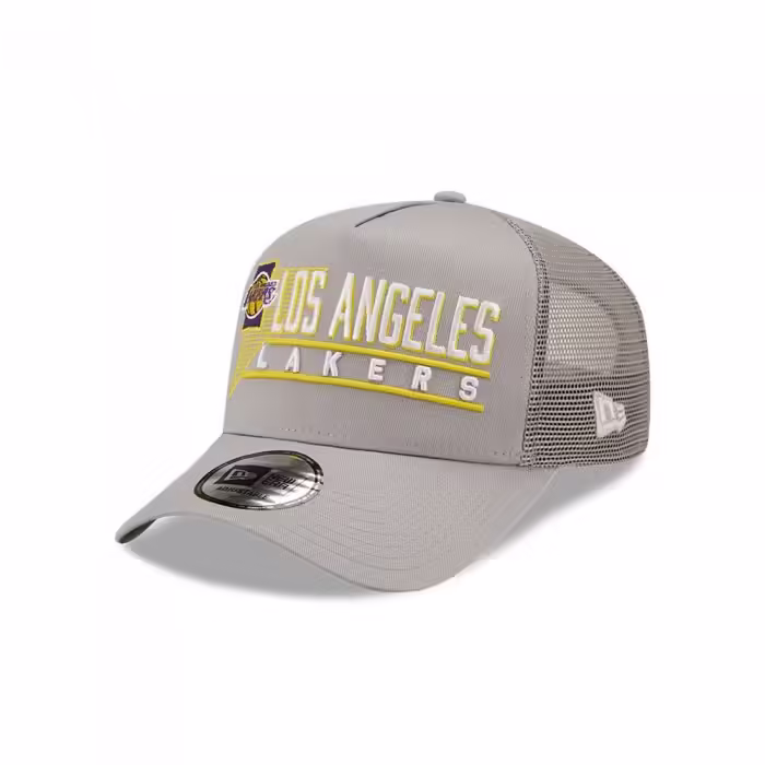 Chipiu New Era Wordmark Graphic Trucker Lakers   