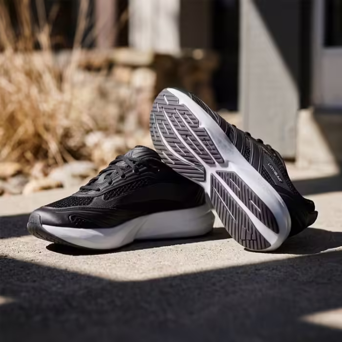 Кроссовки Adidas LIGHTBLAZE - 10