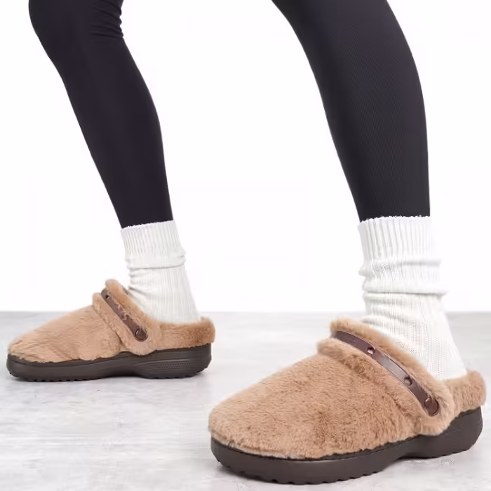 Slapi Crocs Classic Unfurgettable Clog - 2