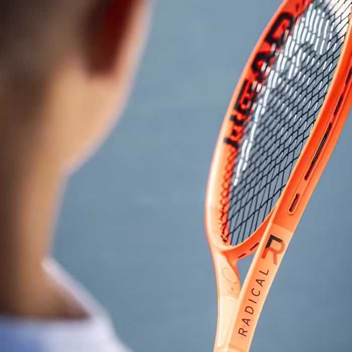 Racheta tenis de camp HEAD Radical Jr. 2025 Rosu Lungimea: 26 inch, Greutate: 250g, Manerul: 0 - 6