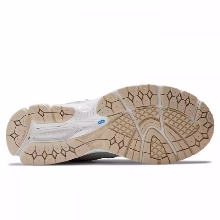 Кроссовки New Balance 2002R - 2