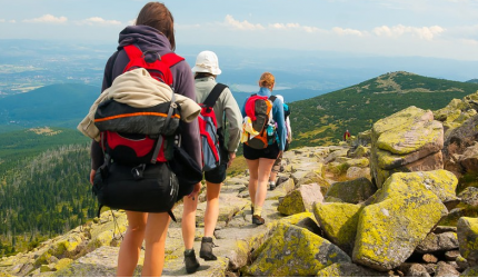 Как подобрать одежду для туризма и активного отдыха?