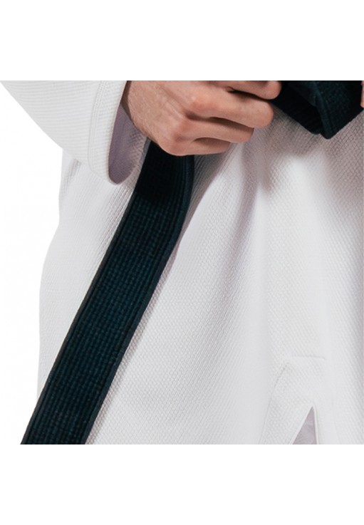 Кимоно для тхэквондо 240г/м2 DAEDO WT DOBOK