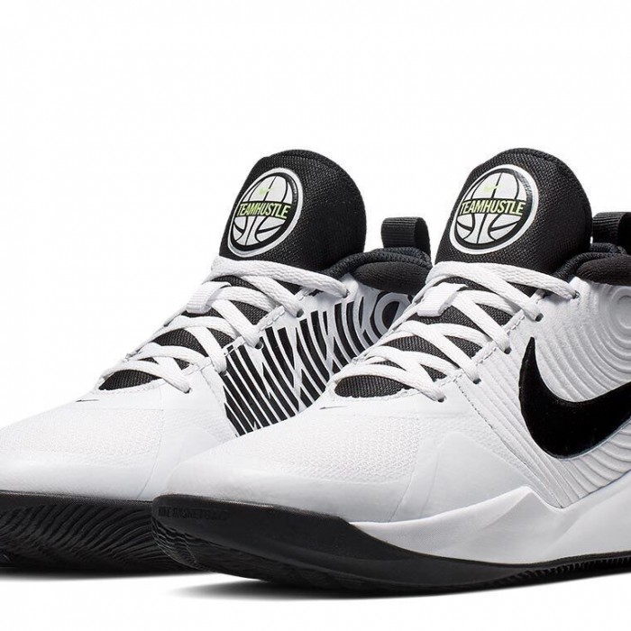 Кроссовки Nike TEAM HUSTLE D 9 GS AQ4224-100 - 3