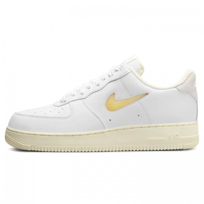 Кроссовки Nike AIR FORCE 1 07 LX DC8894-100