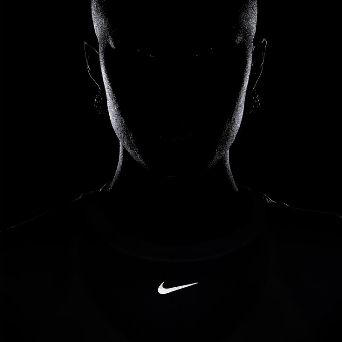 Футболка Nike W NK ONE CLASSIC DF SS TOP FN2798-100 - 5
