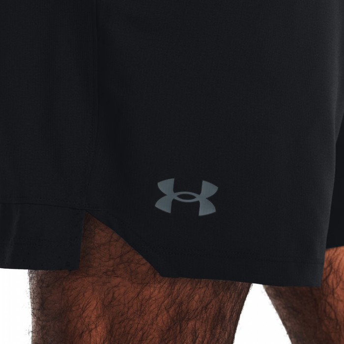 Sorti Under Armour UA M VANISH WOVEN 6IN SHORTS 1373718-001 - imagine №2