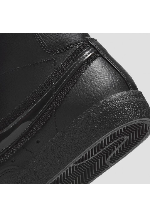 Кроссовки Nike WMNS BLAZER MID 77